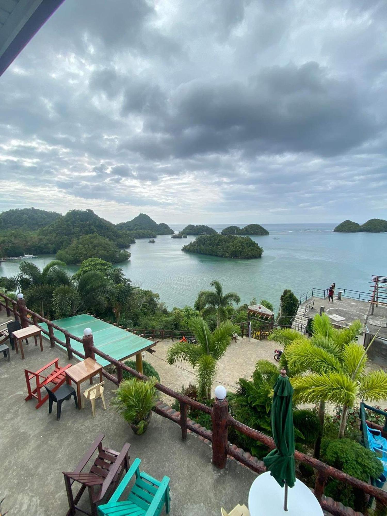 C View Resort Sipalay Exteriér fotografie